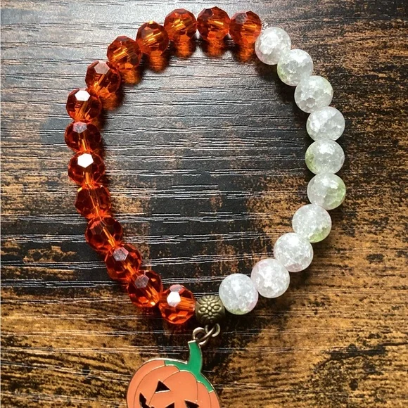 Bracelets - Picture 3 of 12